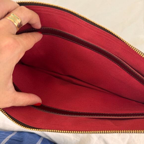 Il Bisonte Dark Bordeaux Red Leather Zipper Pouch Clutch - Picture 11 of 11